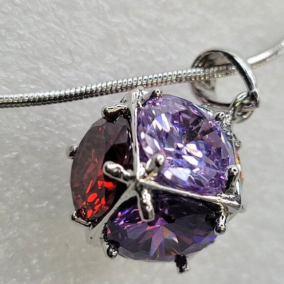 Mini Hexagon Crystal Pendant Necklace - Picture 12 of 16
